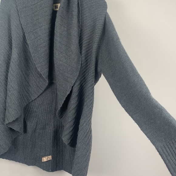 Look By M Gray Wool Blend Pleated Shawl Cardigan One Size Small Medium Large - Picture 3 of 9
